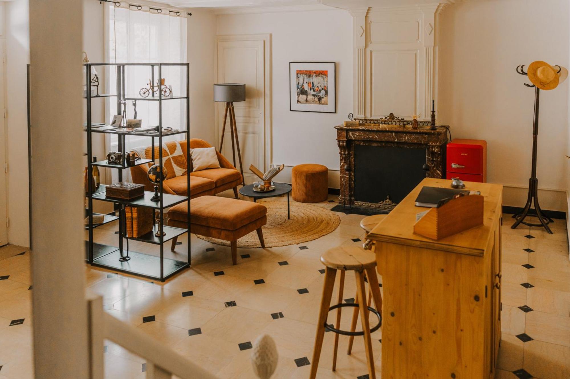 Maison D'Hotes Et Gite De Charme Avec Piscine, La Lhuiseraie 외부 사진